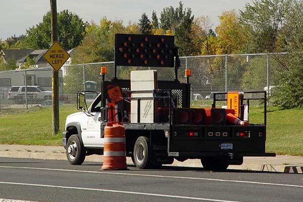 WFB, WB8 Vehicle Mount Arrow Boards